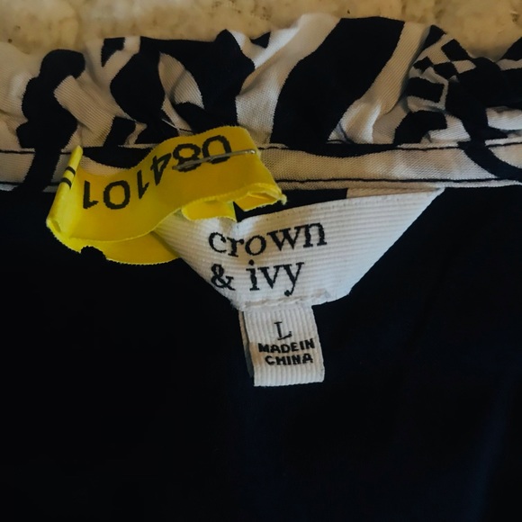 crown & ivy Navy and White Spring Dress - Picture 6 of 7